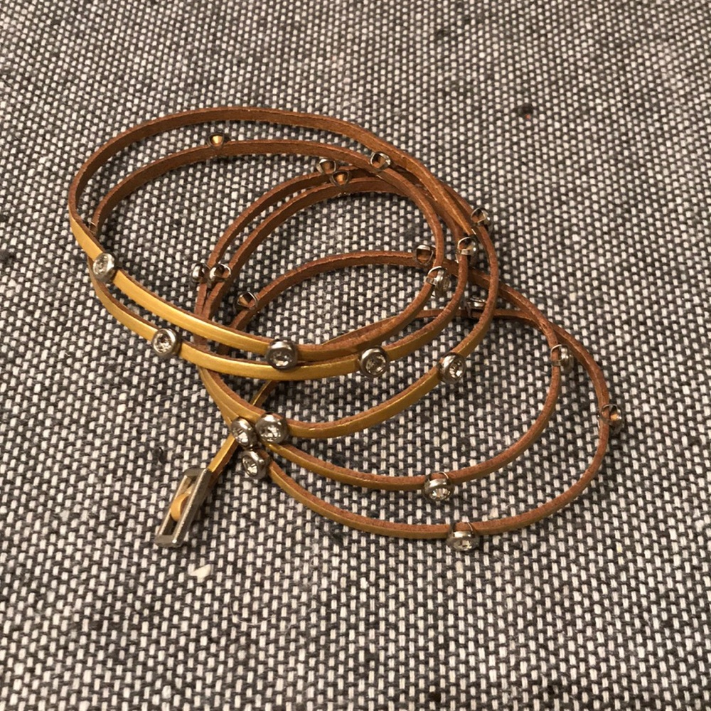 Leather bracelet with stones